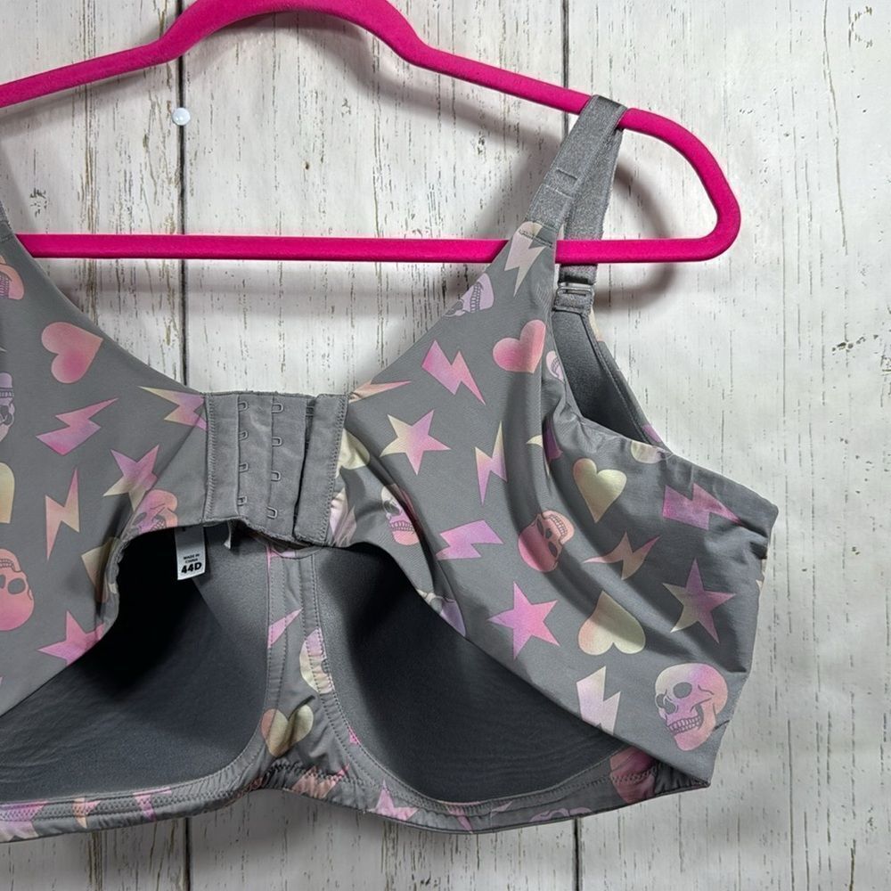 Torrid Curve Womens Wireless Gray Pink Skull Print Bra - Picture 12 of 14
